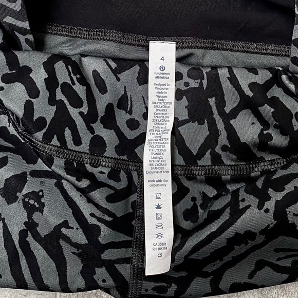 NWOT Lululemon Hot To Street Pant Size 4 - Picture 16 of 16